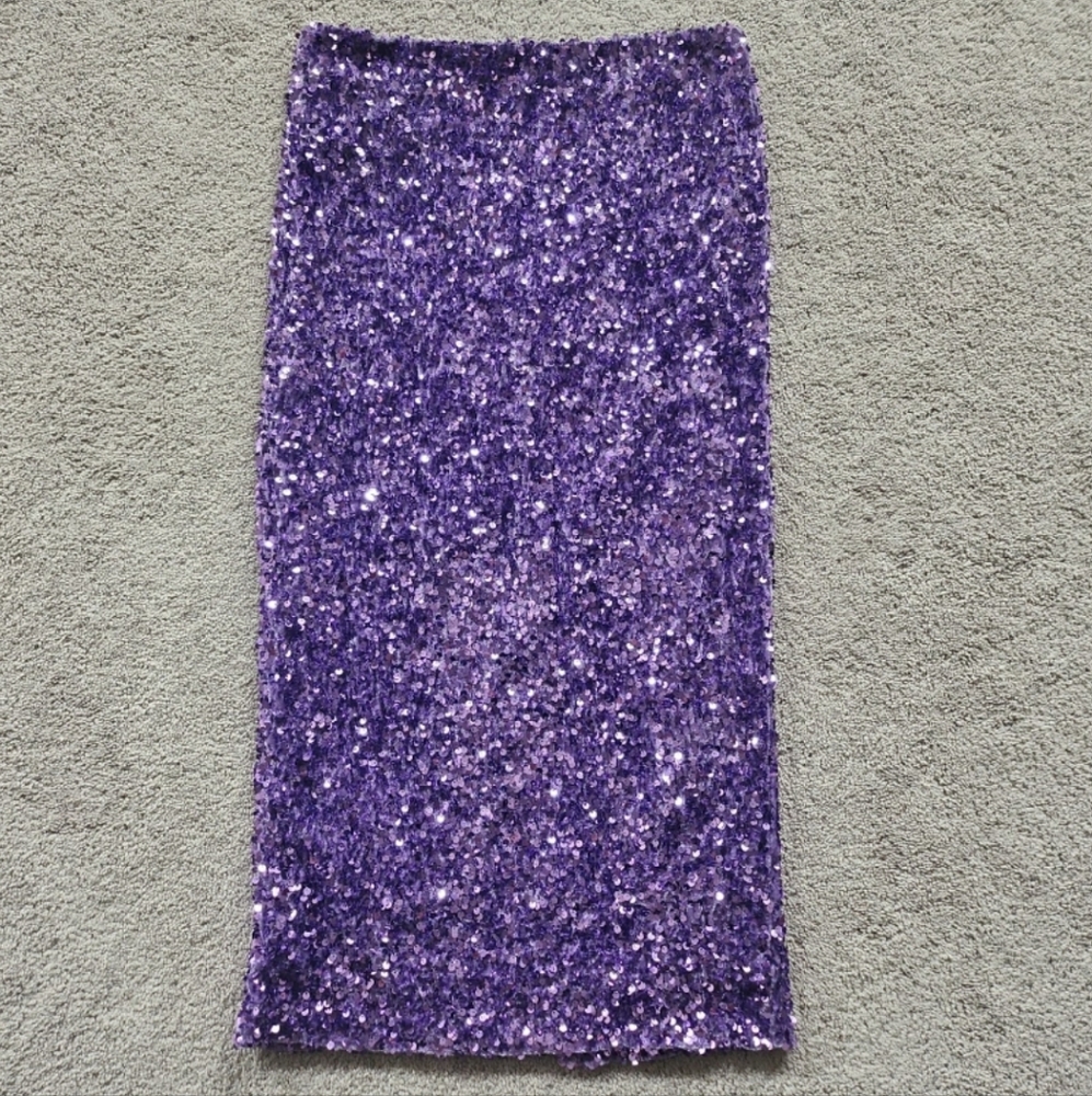 Q2 Sequin Skirt